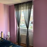 Modern And Central, Near Rhein & Museums, Fully Furnished Apartman *